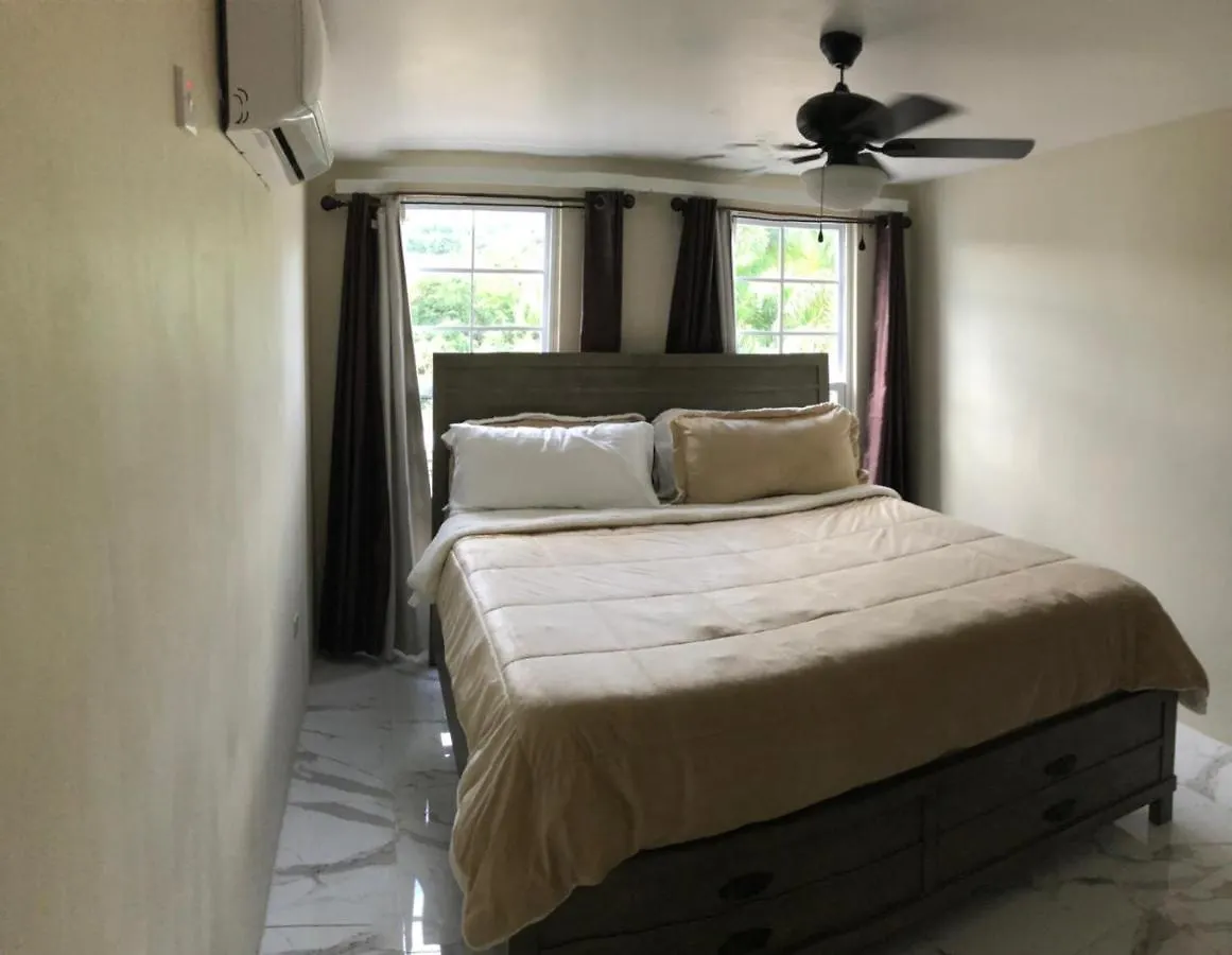 C'Daview Apartment Suite Montego Bay 0*,