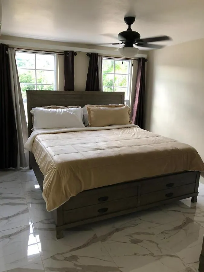 C'Daview Apartment Suite Montego Bay